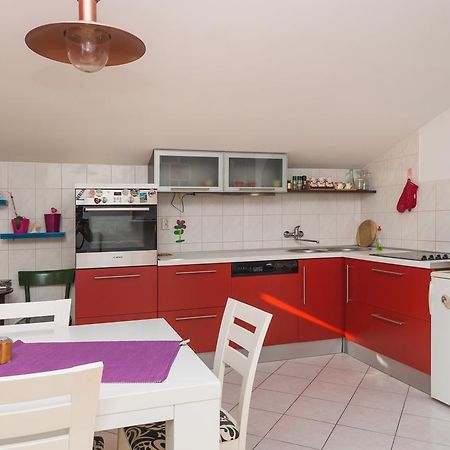 Apartment Milka Vodice Eksteriør bilde