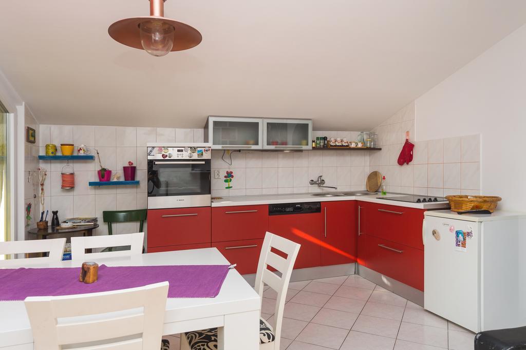 Apartment Milka Vodice Eksteriør bilde