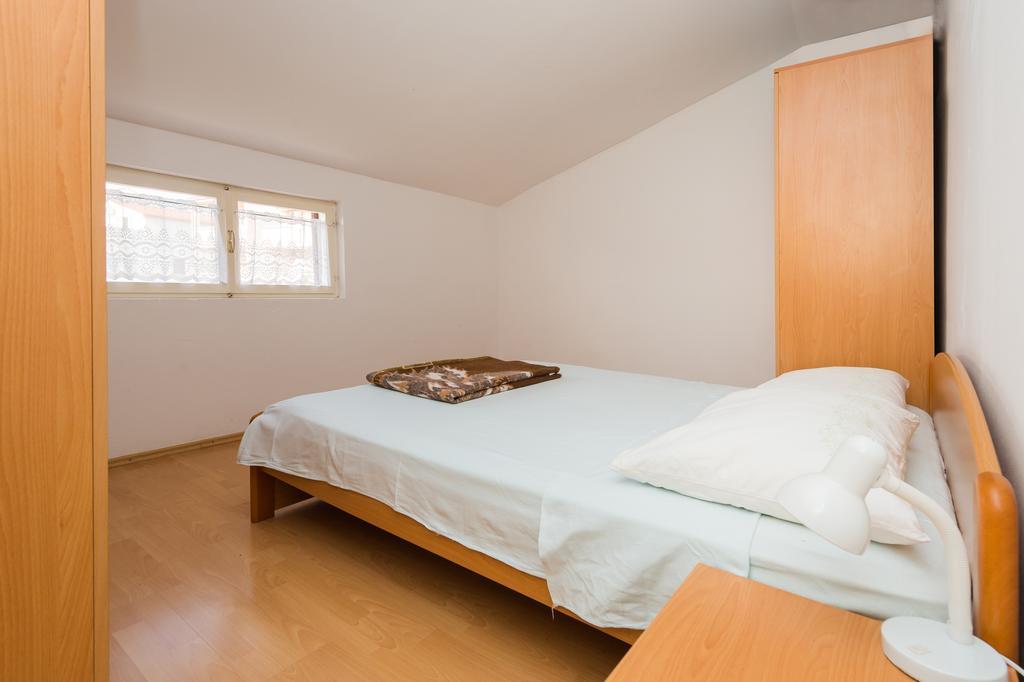 Apartment Milka Vodice Eksteriør bilde